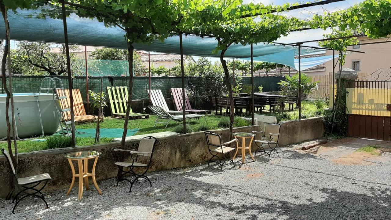 Residence Muzica Bed And Breakfast Комен Экстерьер фото